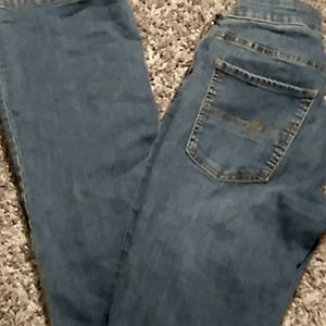 Curvey Boot cut blue jeans